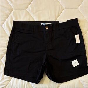 NWT Sz 14 Old Navy Black Chino Women’s Shorts 5" inseam